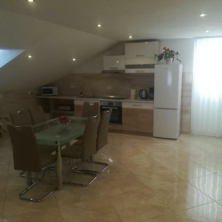 Apartman Daria Lejlighed Trogir Eksteriør billede