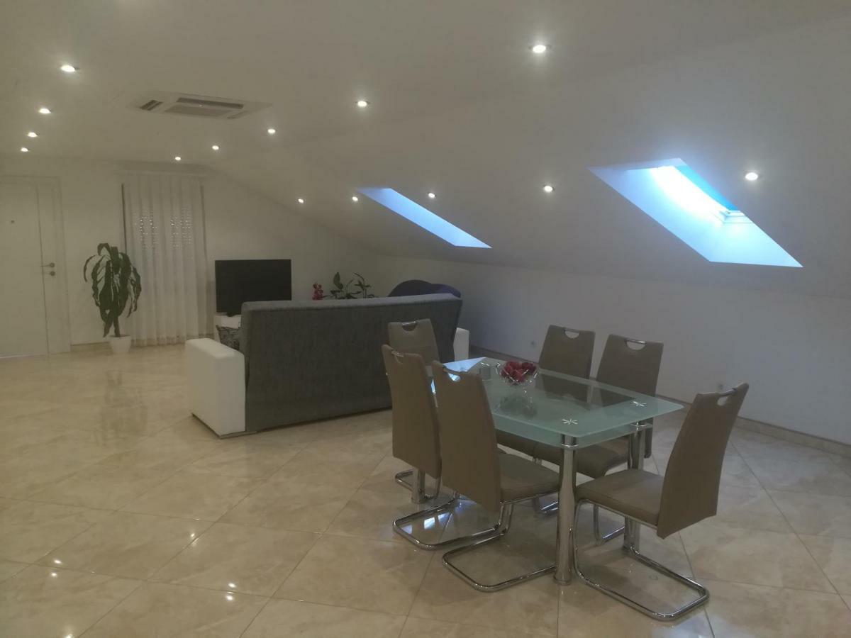 Apartman Daria Lejlighed Trogir Eksteriør billede