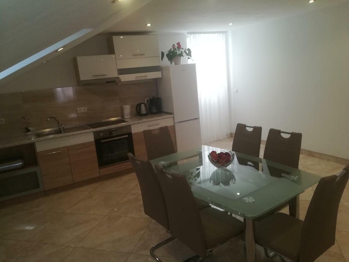 Apartman Daria Lejlighed Trogir Eksteriør billede
