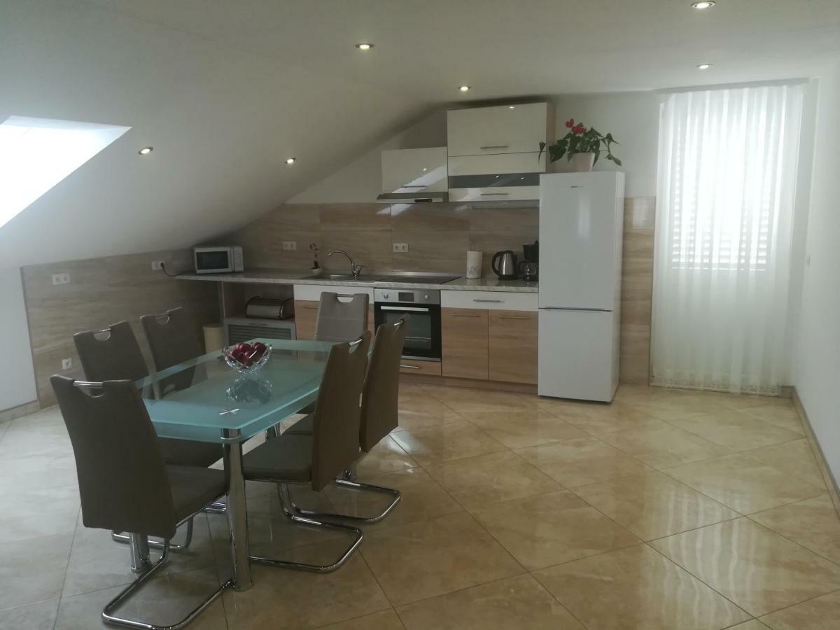 Apartman Daria Lejlighed Trogir Eksteriør billede
