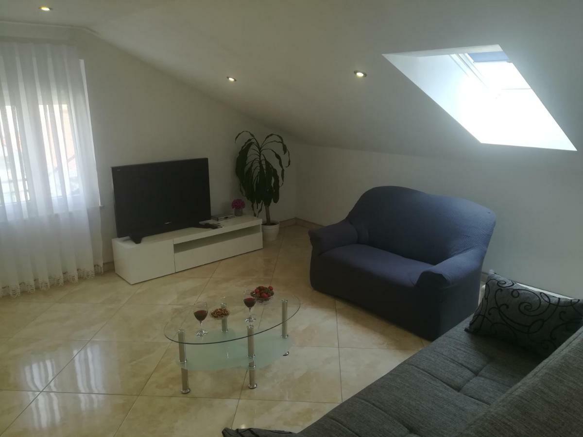 Apartman Daria Lejlighed Trogir Eksteriør billede