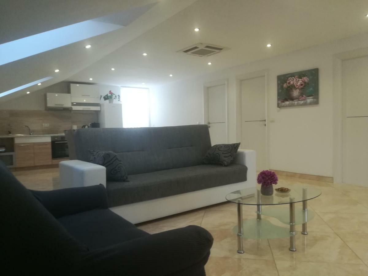 Apartman Daria Lejlighed Trogir Eksteriør billede