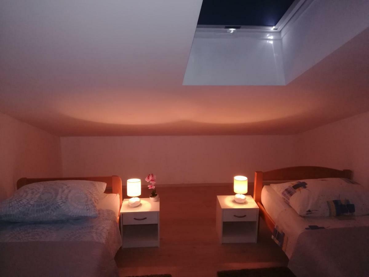 Apartman Daria Lejlighed Trogir Eksteriør billede
